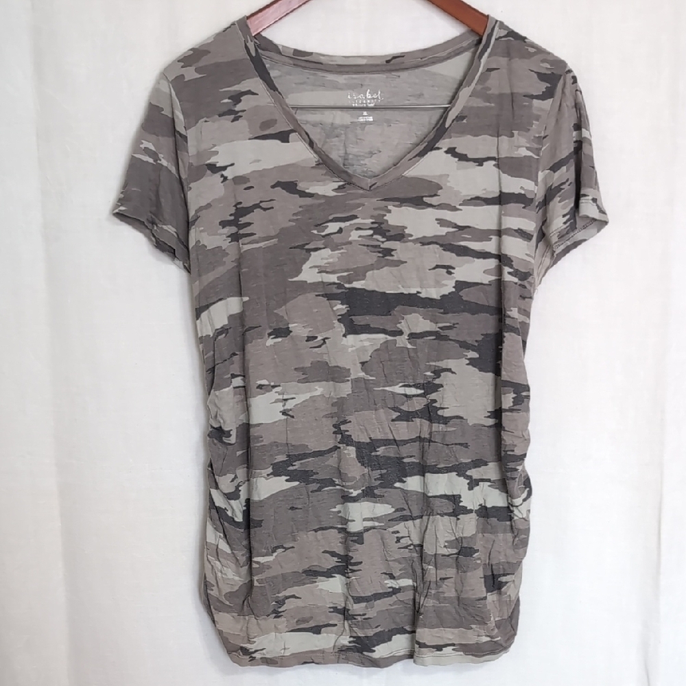 Isabel Maternity by Ingrid & Isabel Gray Camo Tee Shirt Size X-Large
